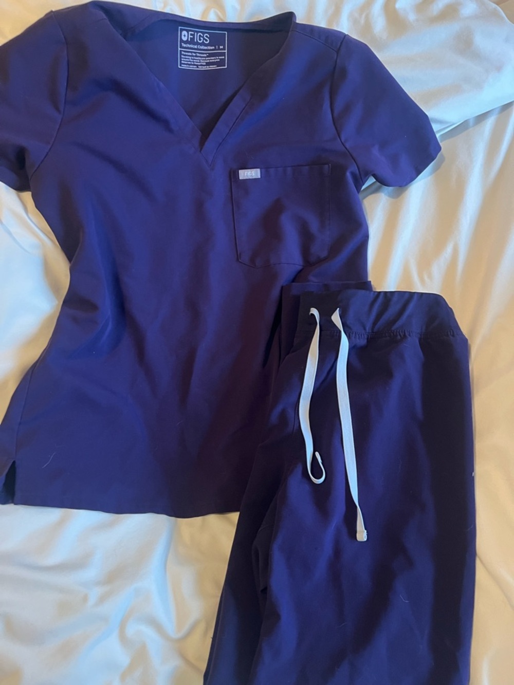 Figs Purple Jam Women's Scrub Top and Drawstring Pants Set